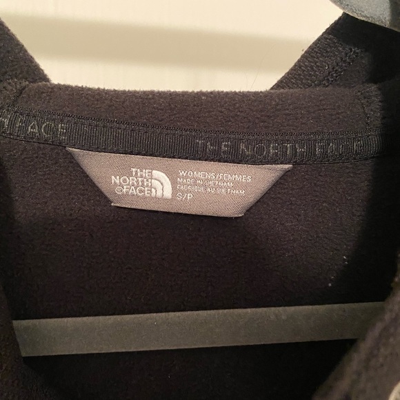 North Face sweatshirt - Picture 3 of 4